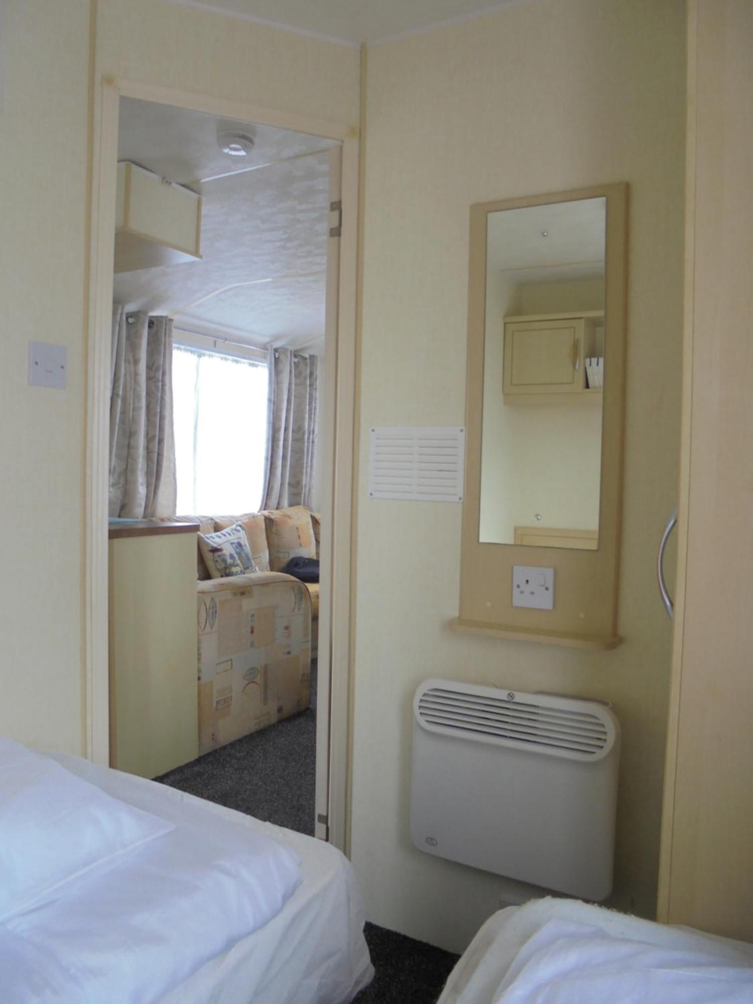 Готель Golden Sands Lakeland 6 Berth Access To The Beach Інголдмеллс Екстер'єр фото